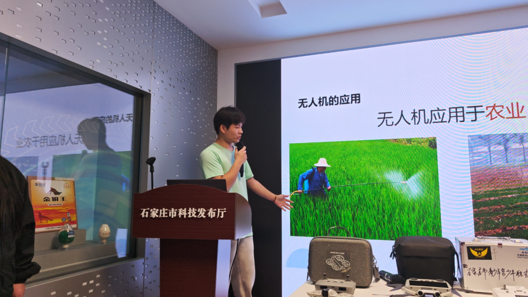 20251111695680.png 20251111695680.png